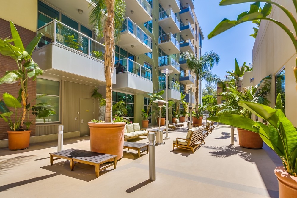 206-park-boulevard-604-028_web