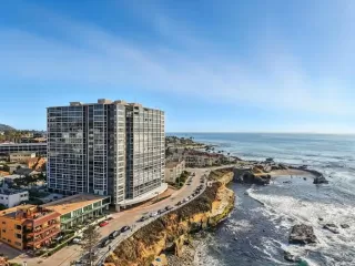 939 Coast thumb